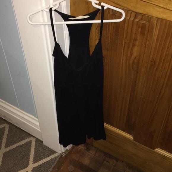 Black ruffled spaghetti strap 🙌 - Picture 1 of 7